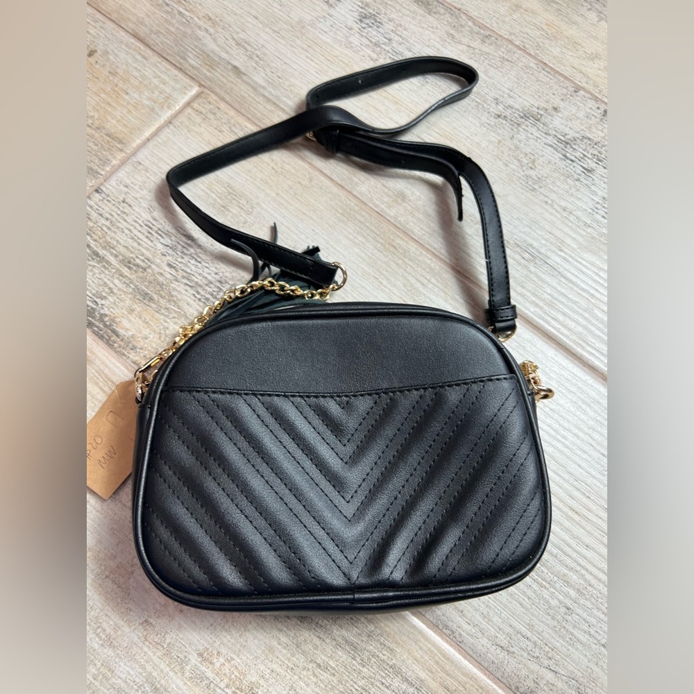 lola mae Quilted Crossbody Bag
